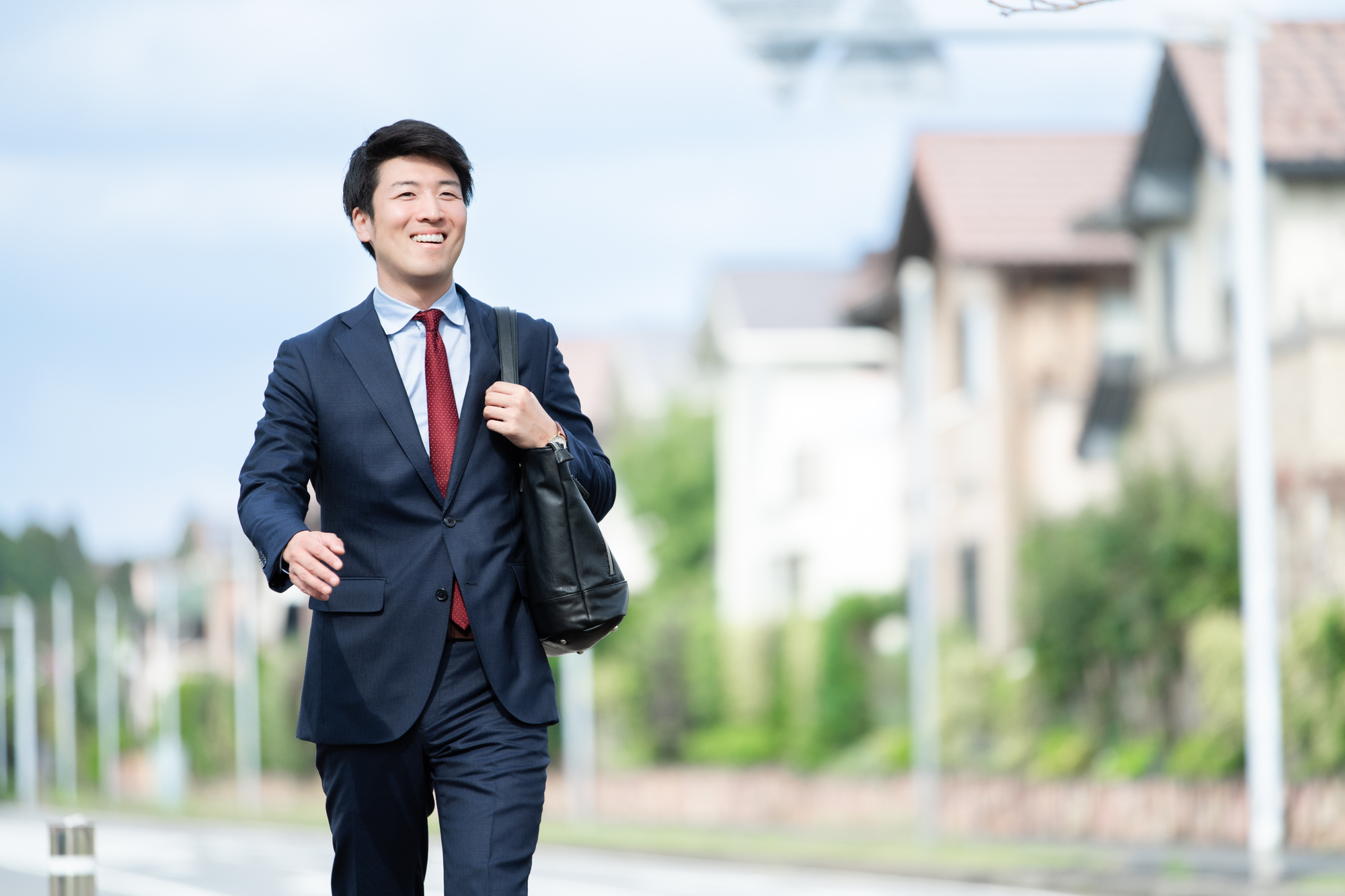 宅建士の名義貸しはNG？法令違反にならないための基礎知識